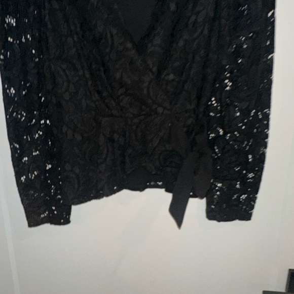 Express Lace V-Neck Long Sleeve Tie Waist Peplum Top - Picture 14 of 16